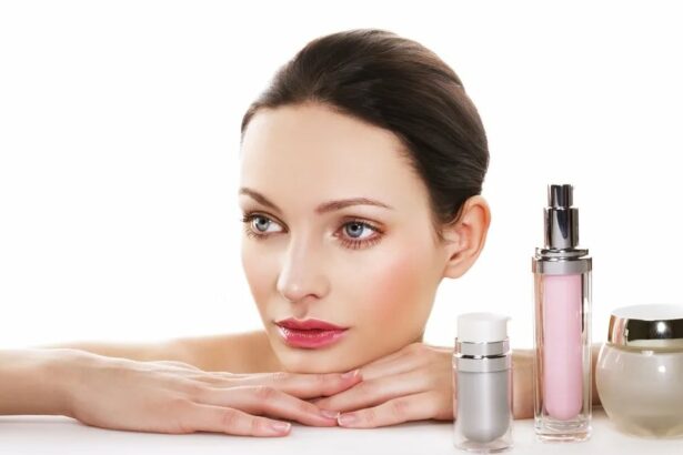 Что нужно для базового набора косметики?