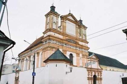 Монастыри Гродно и их влияние на историю и развитие города