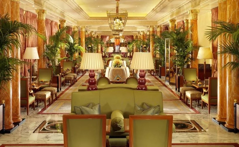 10 причин остановиться в The Dorchester