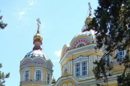 Зачем стоит посетить собор Вознесения в Алматы