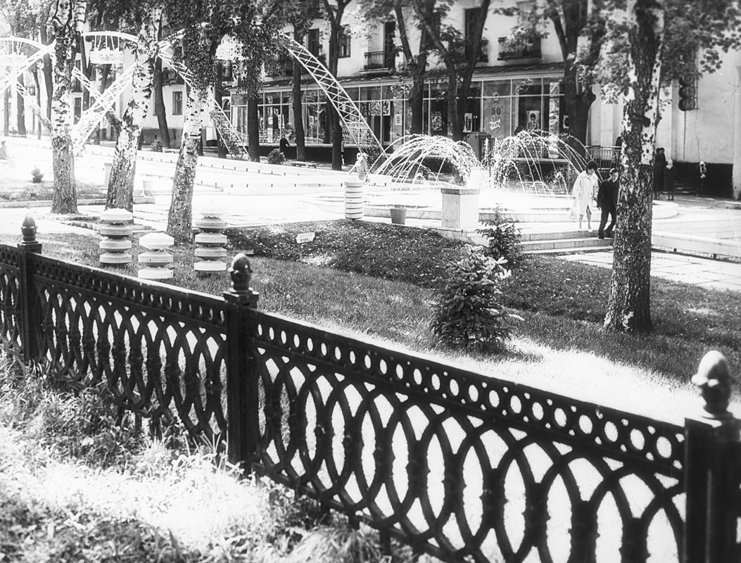 Фонтан «Неделька» - история и легенда