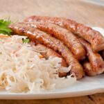 Немецкая кухня - колбасы, квашеная капуста и пиво