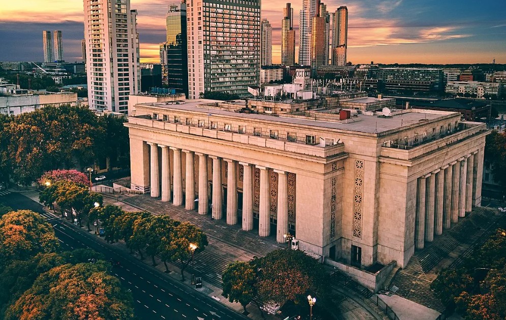 Университет Буэнос-Айреса (UBA)