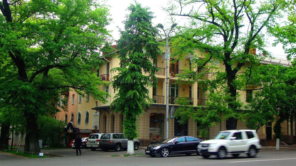 Маршрут для пешеходной прогулки по улице