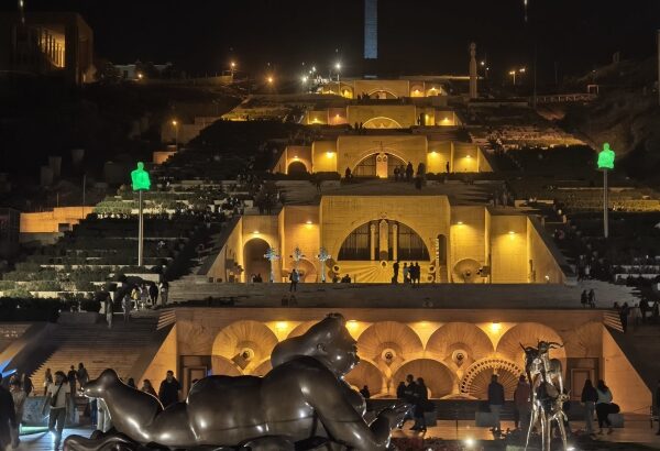 20 достопримечательностей в центре Еревана на карте