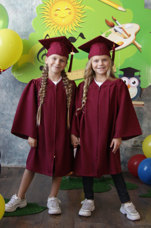 Мантия детская с комфортом и ярким оформлением